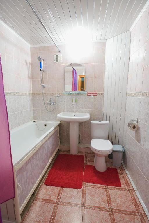 Одноместный (Одноместный номер с ванной комнатой) гостиницы Восток, Бийск
