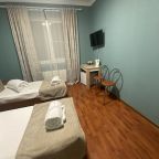 Стандарт с личной  внешней ванной комнатой (рядом с номером)