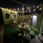 Фонтанчик с зоной отдыха