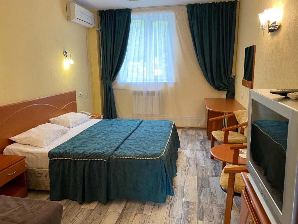 Двухместный (Большой двухместный номер с 1 кроватью или 2 отдельными кроватями) отеля VITA-Nebug, Небуг