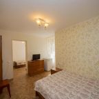 Семейный (Cемейный номер с собственной ванной комнатой), Гостевой дом на Кати Соловьяновой 95