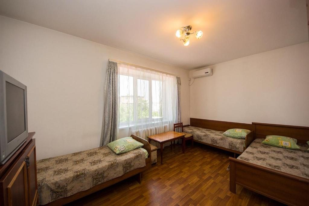 Четырехместный (Четырехместный номер с общей ванной комнатой), Гостевой дом на Кати Соловьяновой 95