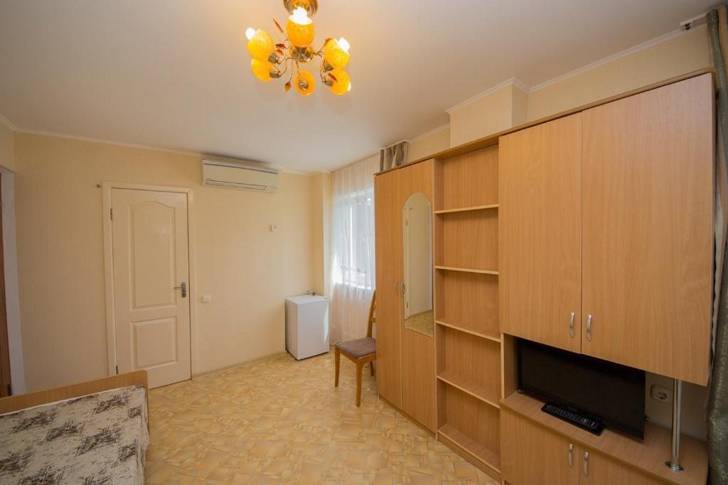 Четырехместный (Четырехместный номер с ванной комнатой), Гостевой дом на Кати Соловьяновой 95