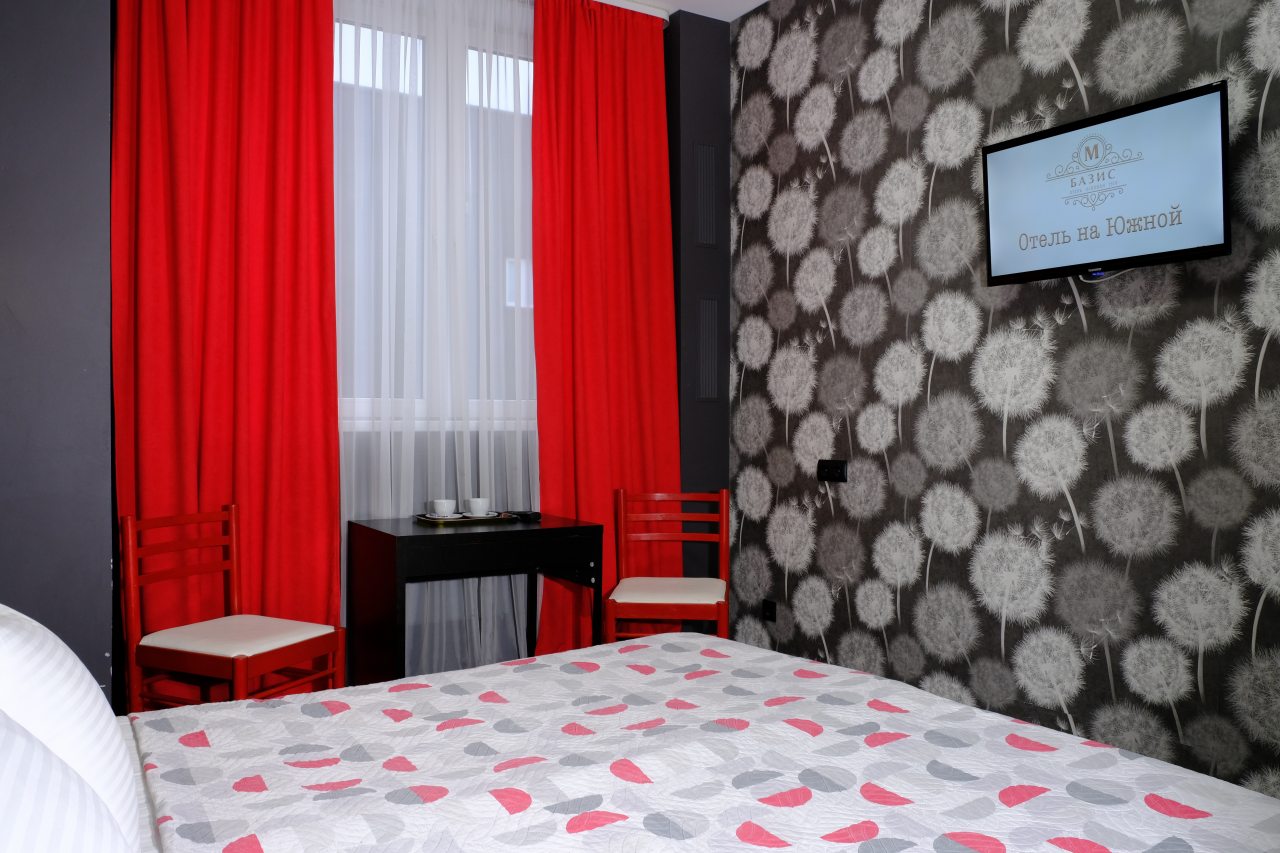 Приятная атмосфера номера для полноценного отдыха.