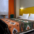 Стильный номер с этническим декором и ярким дизайном.