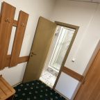 Комфортный номер со всем необходимым.