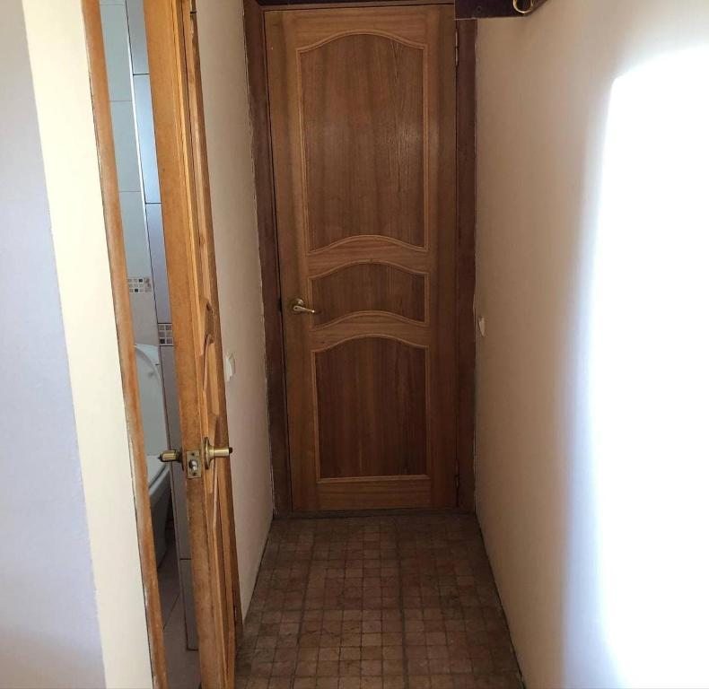 Номер (Кровать в общем 6-местном номере), Гостевой дом Аэробус