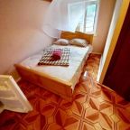 Двухместный (Двухместный номер Делюкс с 1 кроватью или 2 отдельными кроватями), Гостевой дом Уютный домик