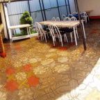 Апартаменты (Апартаменты с 3 спальнями), Гостевой дом Уютный домик