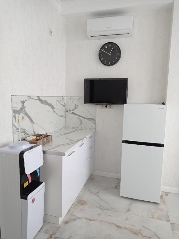 Двухместный (Двухместный номер с 1 кроватью и балконом, вид на море), Гостевой дом Мамик House