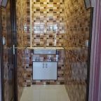 Трехместный (Трехместный номер эконом-класса с общей ванной комнатой), Гостевой дом Эмилия на Православной