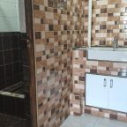 Трехместный (Трехместный номер эконом-класса с общей ванной комнатой), Гостевой дом Эмилия на Православной