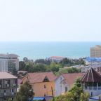 Трехместный (Трехместный номер с балконом), Гостевой дом Эмилия на Православной