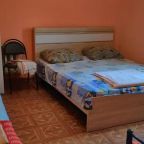 Четырехместный (Классический четырехместный номер), Гостевой дом Томарада