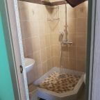 Двухместный (Улучшенный двухместный номер с 1 кроватью или 2 отдельными кроватями), Гостевой дом Томарада