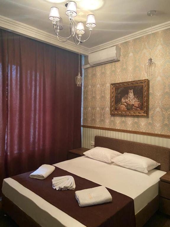 Двухместный (Улучшенный двухместный номер с 1 кроватью) отеля Eliton Saranskaya, Москва