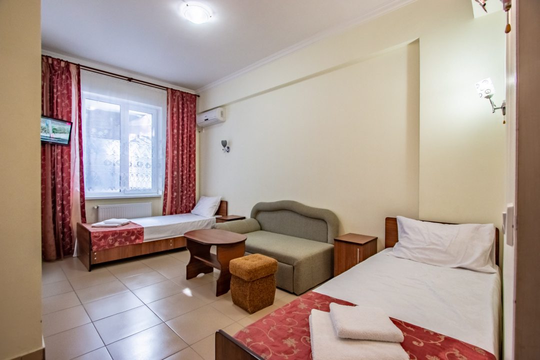 Двухместный (Стандарт с 2-мя раздельными кроватями) отеля Cyprus, Геленджик