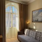 Люкс (С балконом), Отель Усадьба Адмирала Лазарева