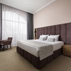 De Luxe (Джуниор, С одной двуспальной кроватью), Отель Central City