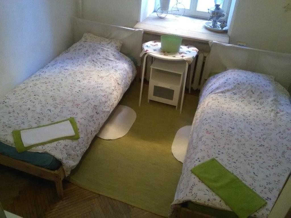 Двухместный (Двухместный номер с 2 отдельными кроватями и общей ванной комнатой) гостевого дома Самовар, Санкт-Петербург