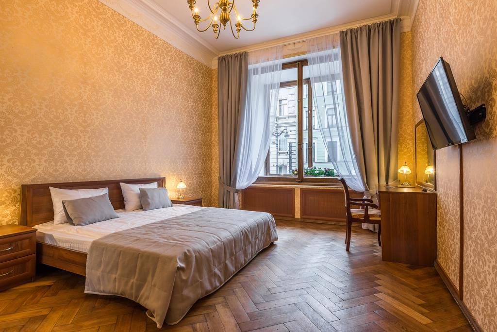 Апартаменты (Апартаменты с панорамными окнами и кондиционером , идеально для 5 человек) мини-отеля Соло Морская, Санкт-Петербург