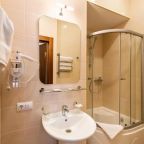 Одноместный номер с видом во дворик