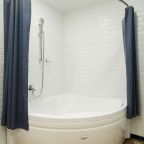 Ванная комната с туалетом (номер «Президент»)