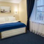 Двухместный (Княжеский), Гостиница Ангельская