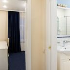 Двухместный (Княжеский), Гостиница Ангельская