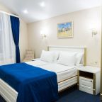 Люкс, Гостиница Ангельская