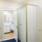 Люкс, Гостиница Ангельская