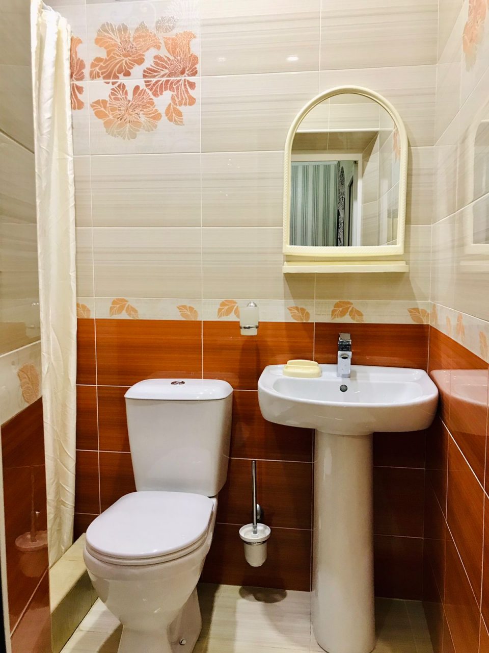 Трехместный (Комфорт плюс 3-х/м с балконом), Гостевой дом С дельфинами