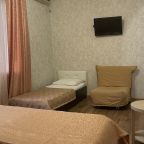 Трехместный (Комфорт плюс 3-х/м с балконом), Гостевой дом С дельфинами