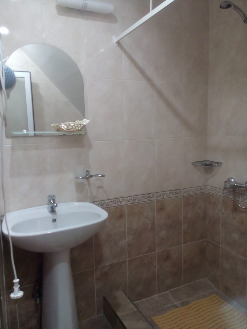 Трехместный (Комфорт плюс 3-х/м с балконом), Гостевой дом С дельфинами