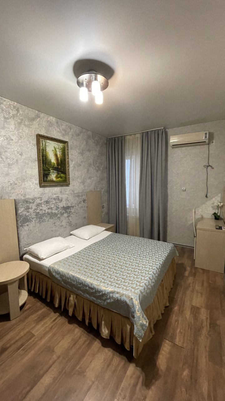 Четырехместный (Двух комнатный комфорт без балкона), Гостевой дом С дельфинами