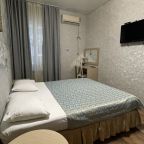 Четырехместный (Двух комнатный комфорт без балкона), Гостевой дом С дельфинами