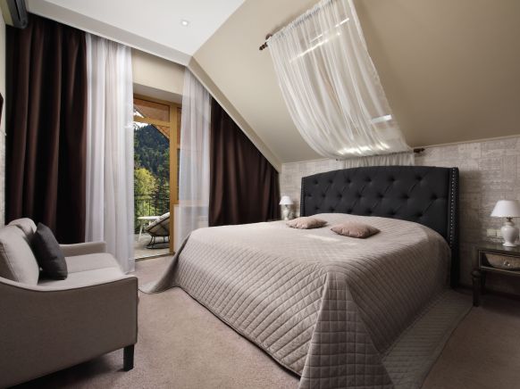 Фотография номера гостиницы Домбай Палас