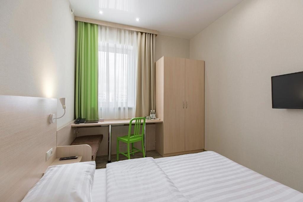 Двухместный (Стандартный двухместный номер с 1 кроватью) гостиницы OPEN CITY, Набережные Челны