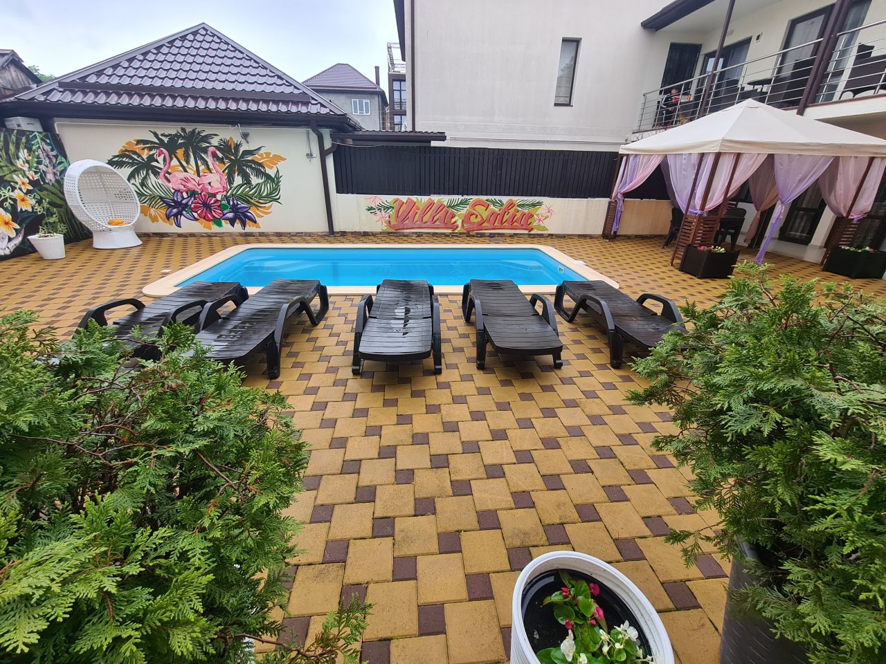 Открытый плавательный бассейн, Гостевой дом Villa Sofia