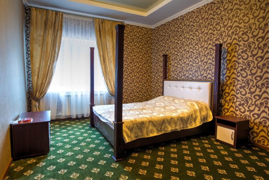 Сьюит (Люкс с 1 спальней) отеля Суфуруджу – Лесной, Домбай
