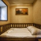 Дом (Дом № 6), База отдыха Парк Звезд