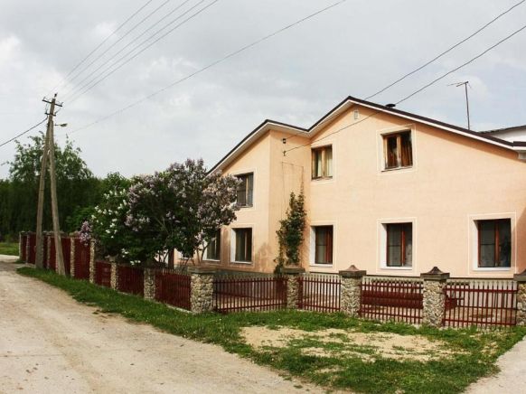 Дом в деревне с банькой, Хрущёво
