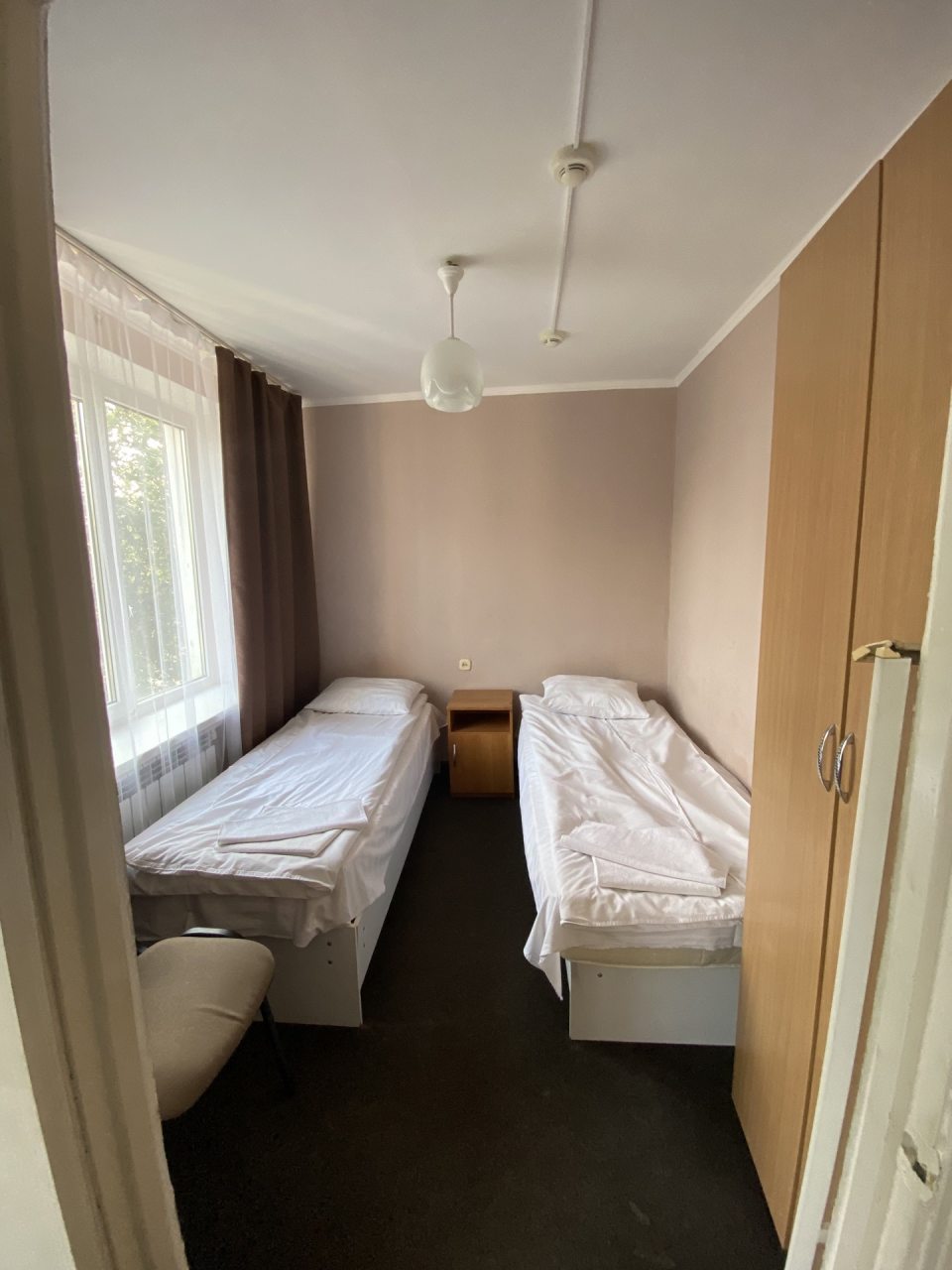 Трёхместный и более (Четырёхместный Стандарт), Гостиница Дружба