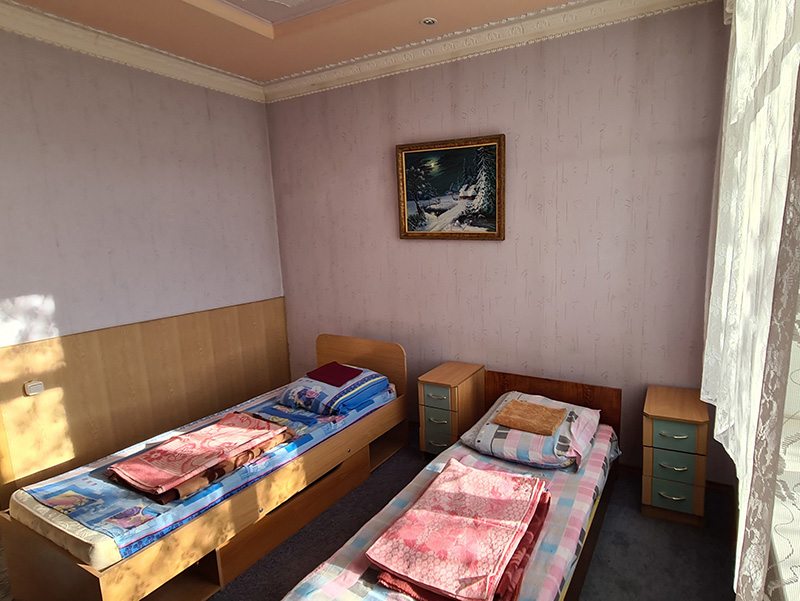 Двухместный (Кровать в 2х местном мужском номере) гостинично-оздоровительного комплекса Солнечный, Березовский