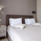 Просторный двухкомнатный номер вместимостью до 4 мест