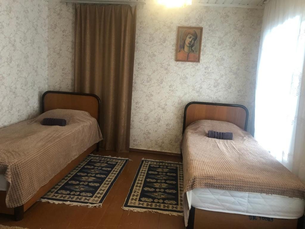 Двухместный (Двухместный номер с 2 отдельными кроватями) гостевого дома Этно дом-музей Очаг, Хунзах