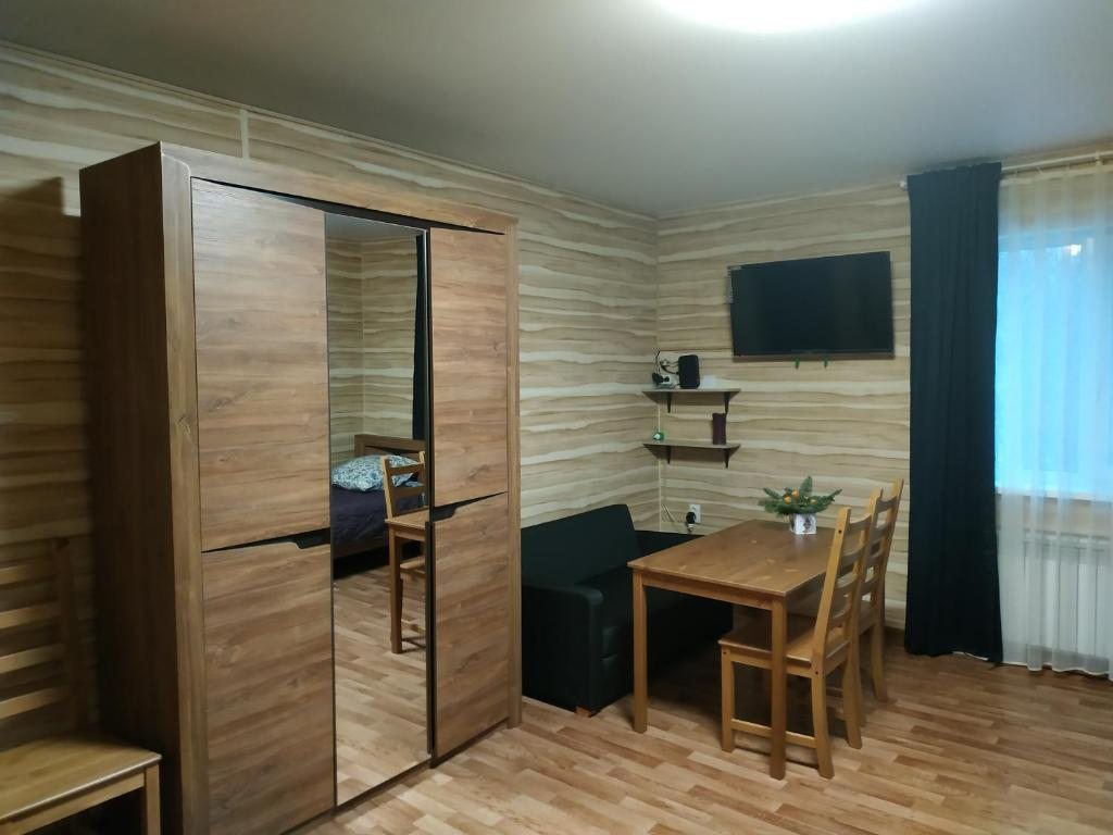 Трехместный (Трехместный номер с общей ванной комнатой) гостевого дома Медвежий Угол, Косколово