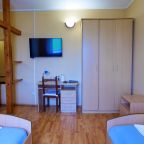 Двухместный (Двухместный номер с 2 отдельными кроватями и ванной комнатой), Мини-отель Радуга