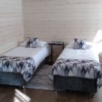 Четырехместный (Эко-домик с собственной кухней на размещение 1-4 гостей), Отель Архыз Вояж