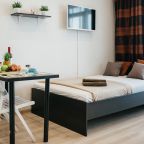 Пятиместный (Marseille, Апартаменты с видом на реку(2-ая Обская, 154)), Мини-отель Welcome Apartment